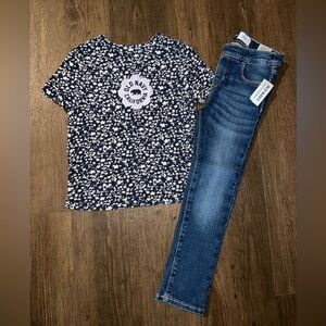 Old Navy Floral Top and Blue Jeans Set
